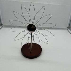 Like New Desk Decor Flower Stand Loft Umbra